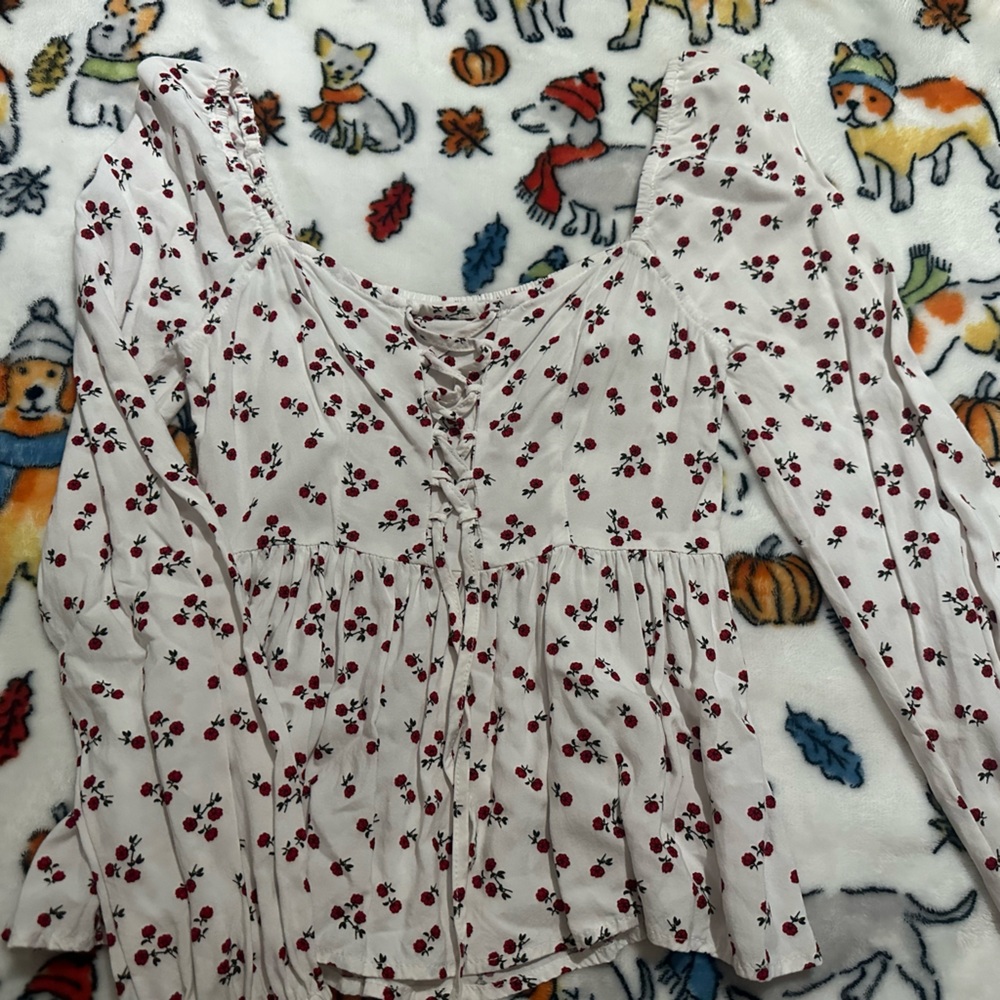 Aeropostale floral blouse